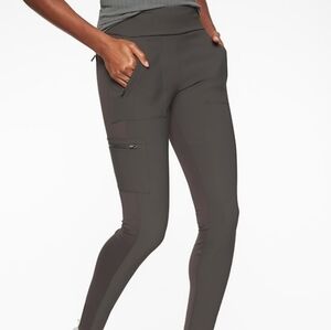 Athleta Headlands Hybrid Cargo Pants Women’s Size 16 Gray Stretch Travel Hiking